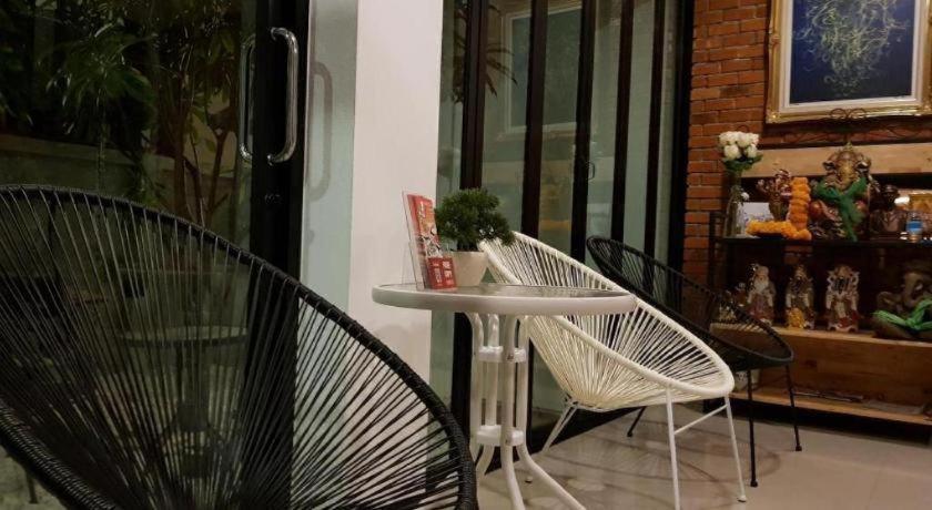 The Connect Chiang Mai Hotel Buitenkant foto